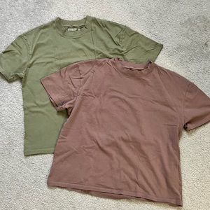 A&F Essential Easy Tee SMALL in Olive and Brown